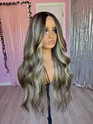 Image of Catrice luxury (custom Order)