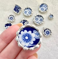 Image 2 of The 'Forget-Me-Not' pendant necklace 