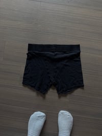 skims black shorts (sz med)