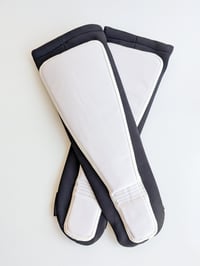 Image 1 of DEFEND Kickpads (White)