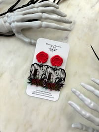 Image 1 of Dead in love 