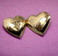 Gold heart earrings 