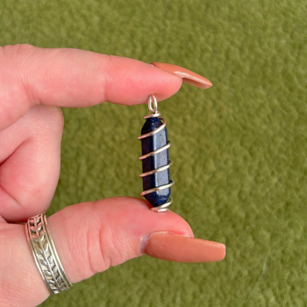 Image of simple crystal wrap pendant