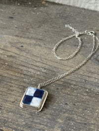 Image 5 of Porcelain silver necklace - big checks