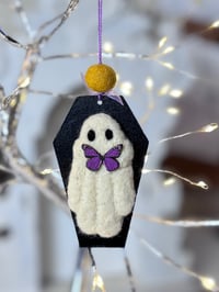 Ghostie Ornament 5