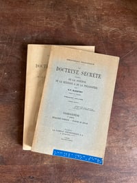 Image 1 of La doctrine secrète, deux tomes, Helena Blavatsy, 1946!