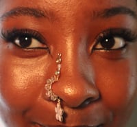 Image 4 of Lady Fleur d’Or