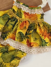 Image 2 of Sitter set for photo shoots | Naya | age 9-12 months 