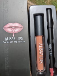 Image 3 of Nude Beauty