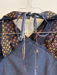 Image 15 of Tie top, dark blue (xs-l)