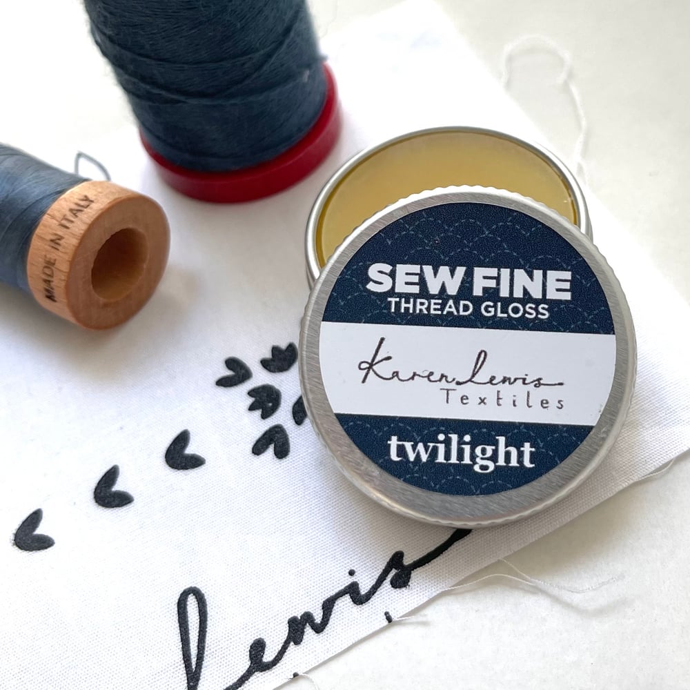 Image of Sew Fine Thread Gloss