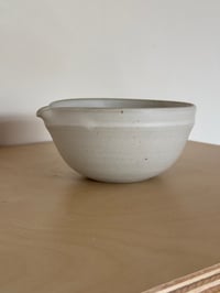 Image 2 of matcha bowl 02