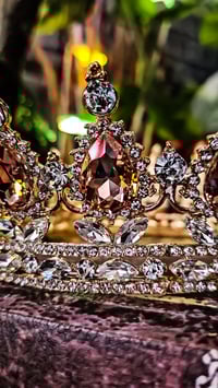 Image 2 of 👑The Armored Kingdom Light Peach Queens Crown (Gold)
