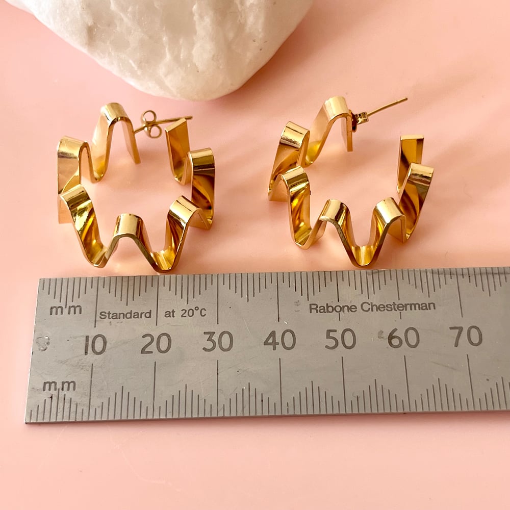 Image of Big Ziggy Zaggy Statement Hoops