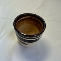 Image 4 of Tasse allongée terre mêlée #3
