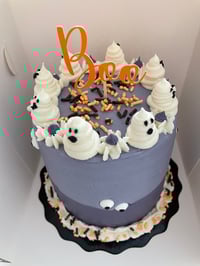 Image 4 of Cake (4 Layer)