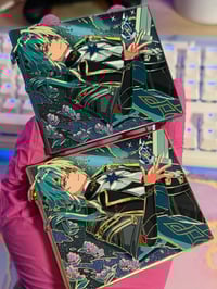 Image 2 of Anaxa Laying Down