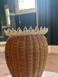 Image 5 of 1950s Pearl Crown