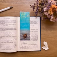 Image 1 of Bookmark “Chilling…”