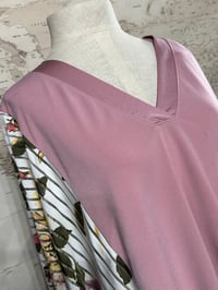 Image 2 of ONE SIZE FLORAL KIMONO TOP