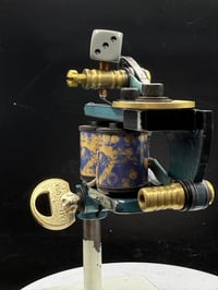 Image 3 of BLUE SH CRACKER LINER 927