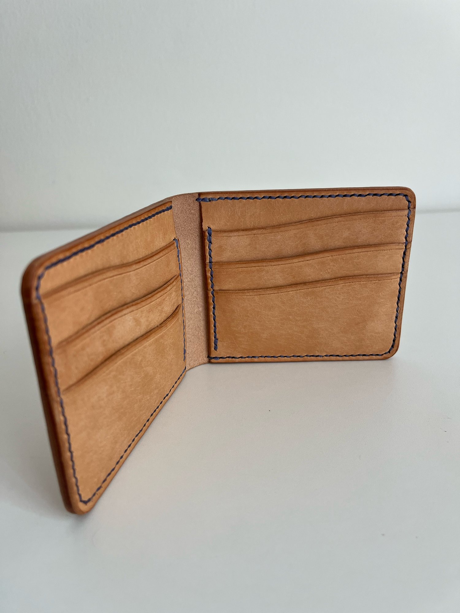 Image of Natural Pueblo 8-pocket Slim Bifold 