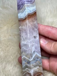 Image 7 of Lace Agate With Amethyst Generator #2380