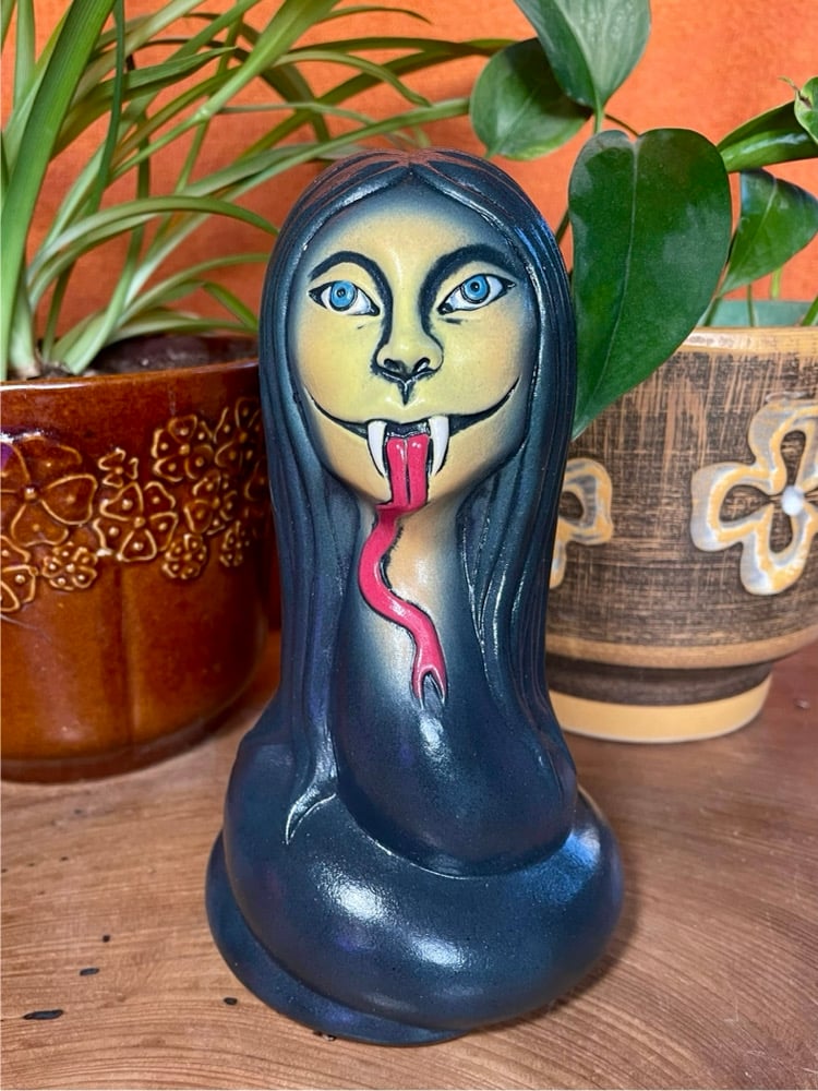 Image of Nure Onna Black