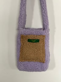 Image 3 of Kai Pouch Bag in Lilac 