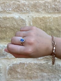 Image 1 of 14ct Cornflower Blue Sapphire