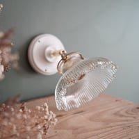 Image 4 of Applique porcelaine et holophane