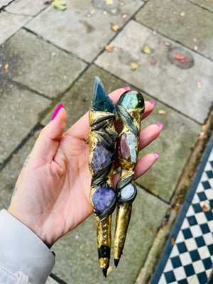 Image of Full Moon Manifesting Pen labradorite