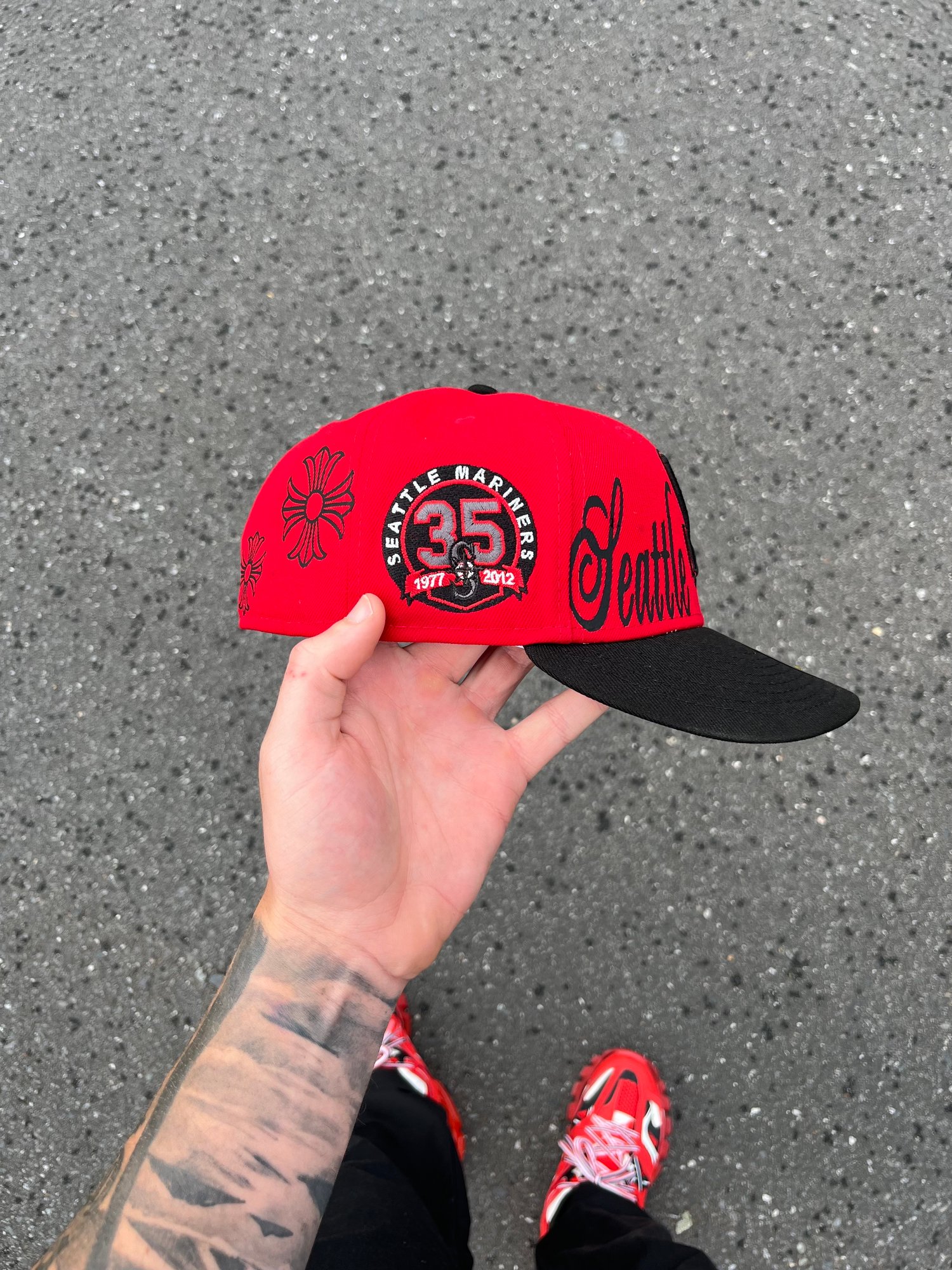  Custom Fitted Hat
