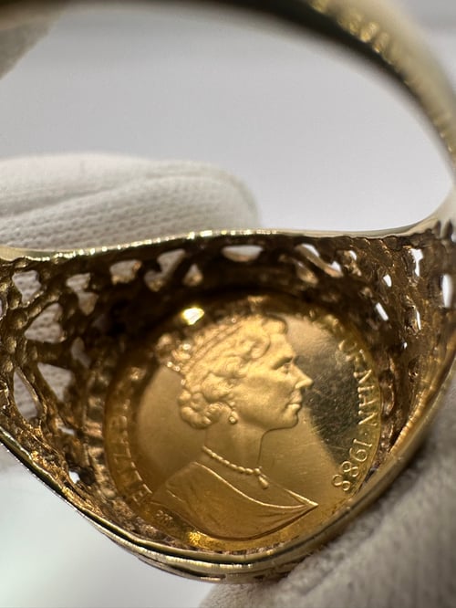 Image of Heavy 1988 22K Isle of Man Coin with 9k Ring Mount