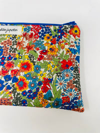 Image 6 of *NEW* Le tissu Liberty Margaret Annie Bleu rouge vert jaune orange