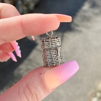 Image 5 of Wire Baskets (silver)