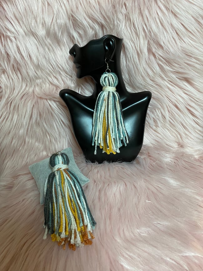 Long Tassel Earrings Multi Color (Yarn) 