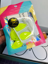 Image 2 of Neon Yellow Butterfly Beading Kit 