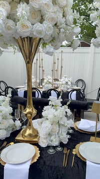 Image 1 of Gold Centerpiece 1