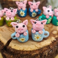 Image 1 of Kolczyki - "Świnka w kubku" 🐷🩷
