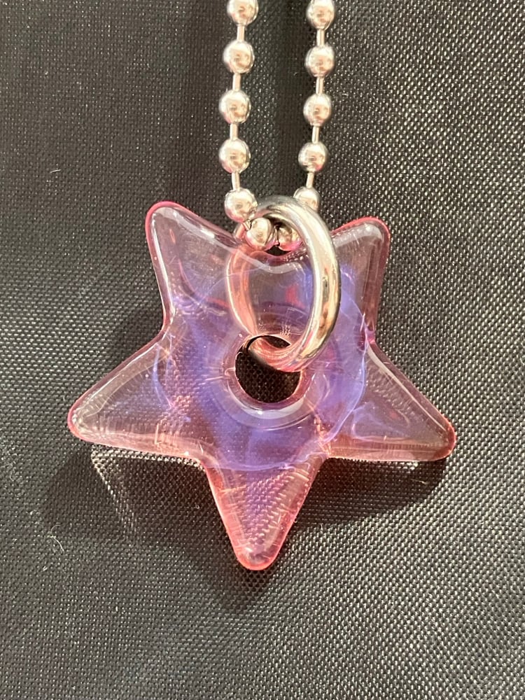 Image of opaline pink star