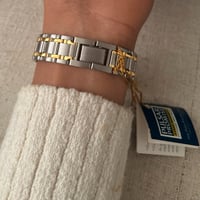 Image 5 of Vintage Pulsar Ladies Watch Two Tone 🕰️NEW IN BOX 🕰️