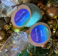 Image 2 of Holiday bath bombs 