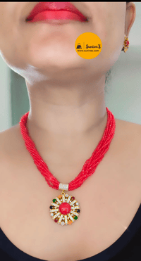 Image 2 of Namrata_Short Nawaratna Hydrocrystal/Hydropotey Set