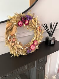 Image 1 of Dried scented wreath - beige/purple 