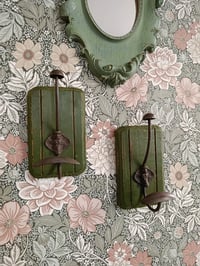 Image 2 of Patère murale ancienne patinée 