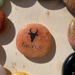 Image of Zodiac Palm Crystals 