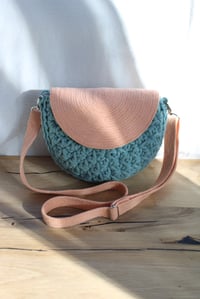 Image 2 of Jázmin horgolt crossbody táska - Peach