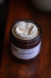 Image 2 of Velour Fig & Praline Tallow Creme