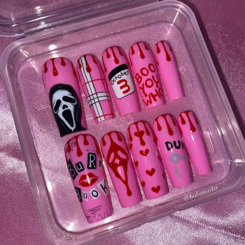 Image of RTS Size M Bobs Nails Sizing 2, 6, 5, 6, 9 Long Square 🩸🎀